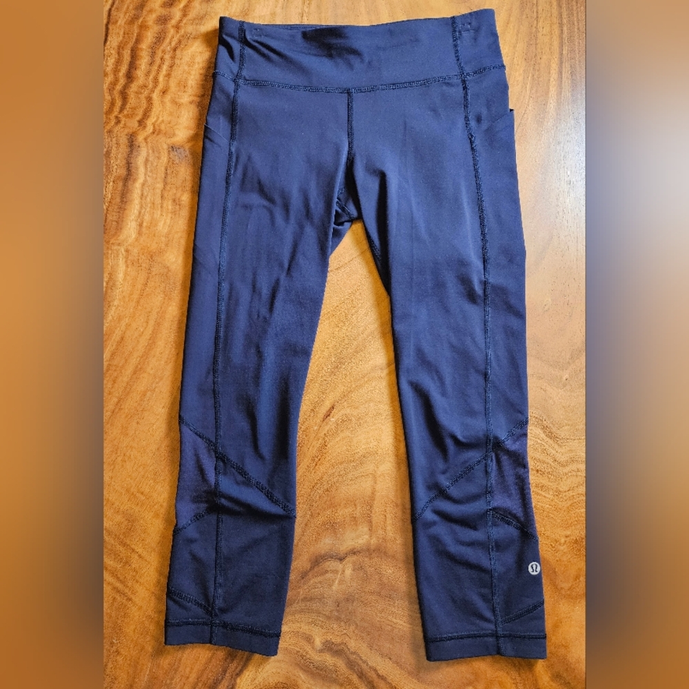 Lululemon Pace Rival Crop Midnight Navy Leggings Full-On Luxtreme Size 6